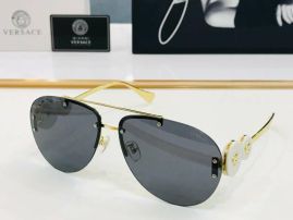 Picture of Versace Sunglasses _SKUfw55136739fw